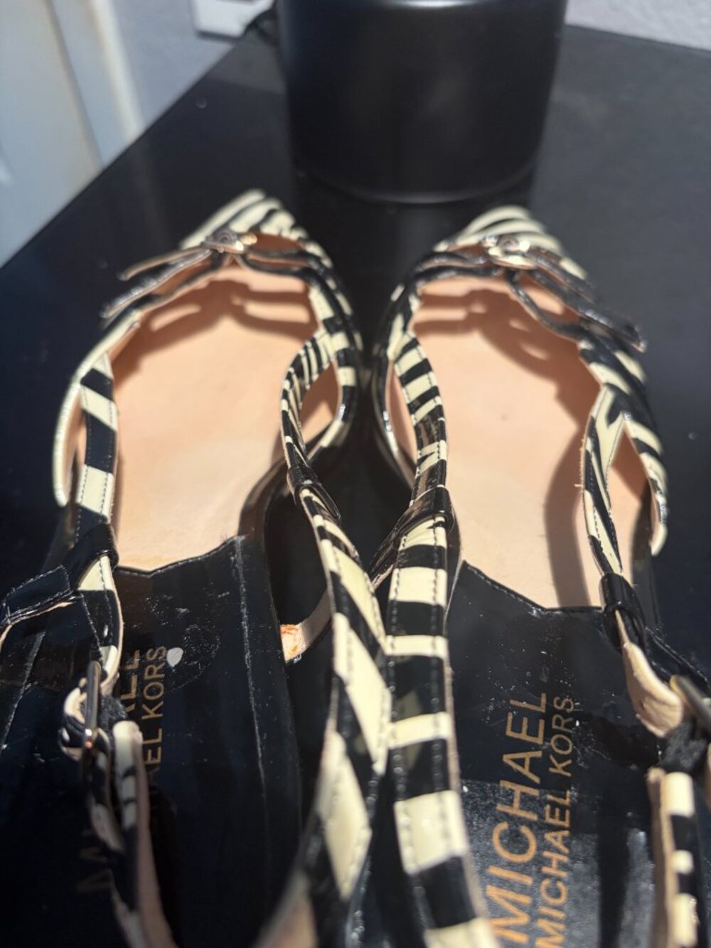 Michael Kors Zebra Print Slingback Kitten Heel Pumps Women’s Size 9 - Picture 6 of 7